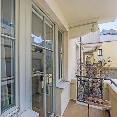 Apartment Zlota Gracja Z Prywatnym Parkingiem Zoppot